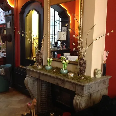Notre Dame Hotel